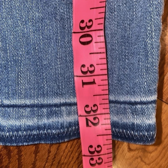 White House Black Market The flare cropped Jeans - Picture 9 of 16